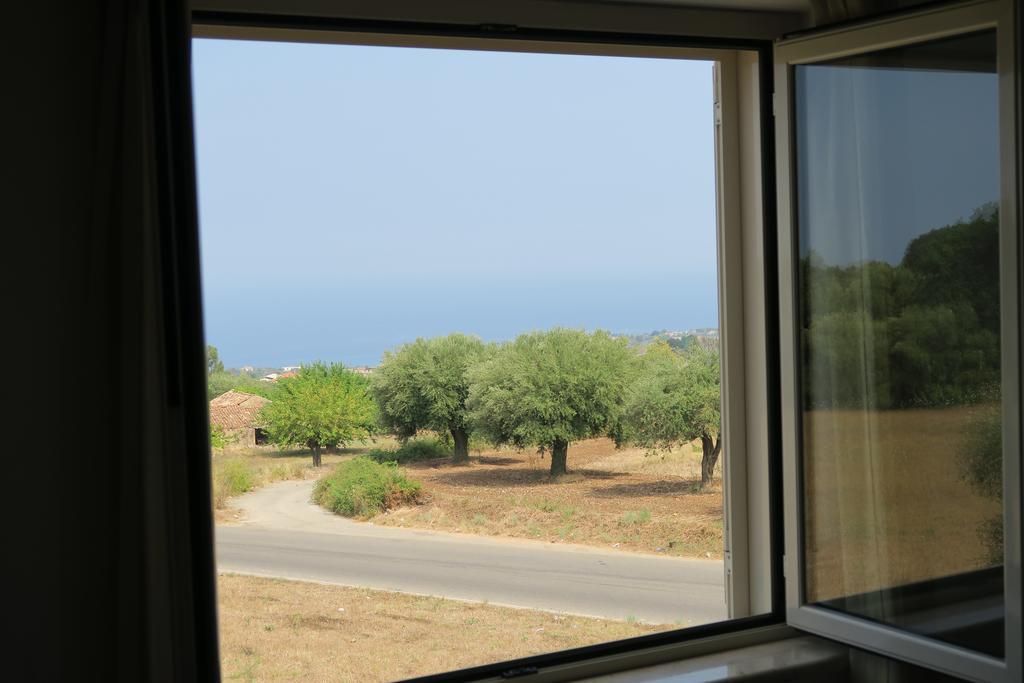 Gullo Capo Vaticano Ricadi Zimmer foto